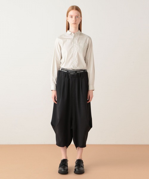 FRAPBOIS(フラボア)の「スティッパーパンツ(その他パンツ・レディース・ブラック/ネイビー・1/0)」の3枚目の写真