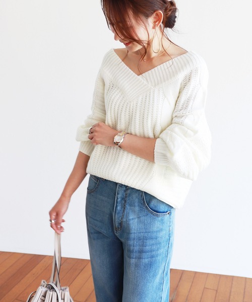 Vネックオフショルダーケーブルニットトップス（ニット/セーター