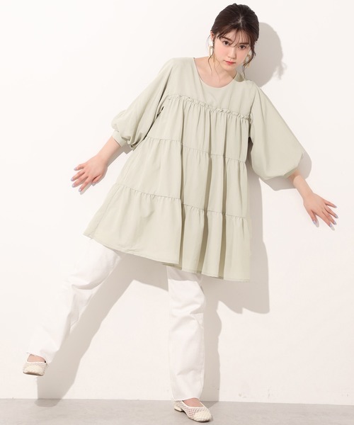 one after another NICE CLAUP(ワンアフターアナザーナイスクラップ)の「【WEB限定】ボリューム袖ティアードチュニック(チュニック・レディース・ベージュ/オフホワイト/ミント/ブルー・FREE)」の11枚目の写真