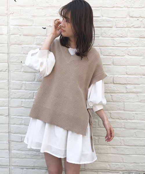 one after another NICE CLAUP(ワンアフターアナザーナイスクラップ)の「【WEB限定】ボリューム袖ティアードチュニック(チュニック・レディース・ベージュ/オフホワイト/ミント/ブルー・FREE)」の12枚目の写真