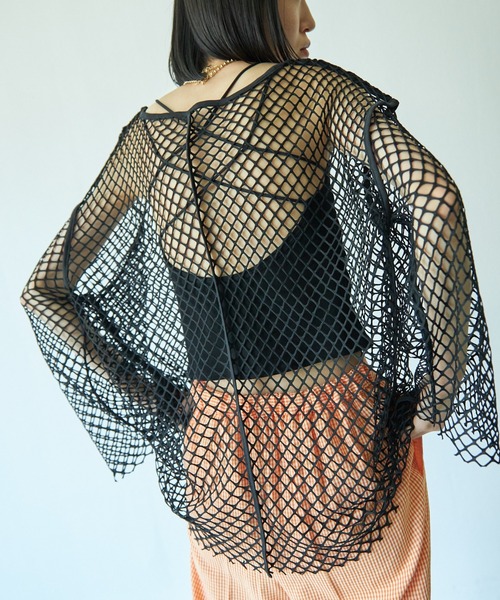 VACANCY（ヴァカンシー）の「バッククロスカップ付きキャミソール/パテッドキャミ（インナーウェア/肌着・レディース・ブラック/ブラウン/ホワイト・FREE）」の11枚目の写真