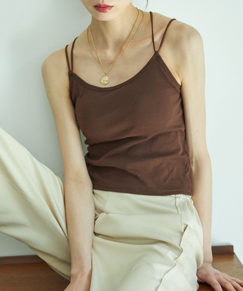 VACANCY（ヴァカンシー）の「バッククロスカップ付きキャミソール/パテッドキャミ（インナーウェア/肌着・レディース・ブラック/ブラウン/ホワイト・FREE）」の14枚目の写真