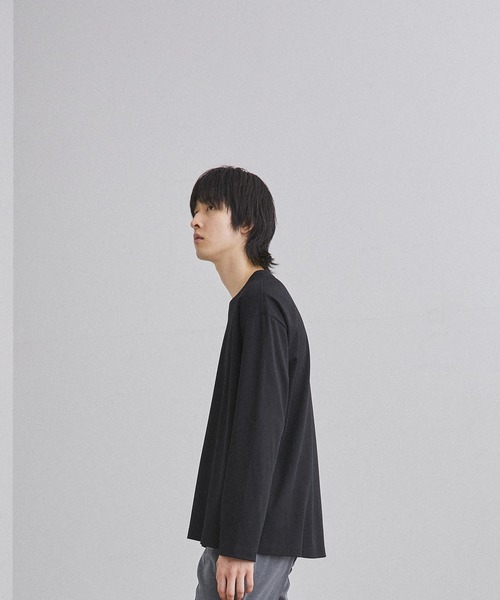 UNITED TOKYO（ユナイテッドトウキョウ）の「テクノラマスムースロングスリーブTシャツ（Tシャツ/カットソー・メンズ・ホワイト/カーキ/ブラック/ブラック×ホワイト/ベージュ/マルチ・3/1/2）」の11枚目の写真