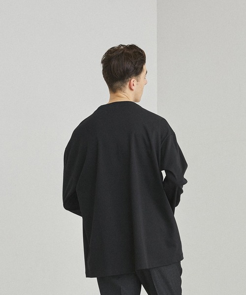 UNITED TOKYO（ユナイテッドトウキョウ）の「テクノラマスムースロングスリーブTシャツ（Tシャツ/カットソー・メンズ・ホワイト/カーキ/ブラック/ブラック×ホワイト/ベージュ/マルチ・3/1/2）」の21枚目の写真