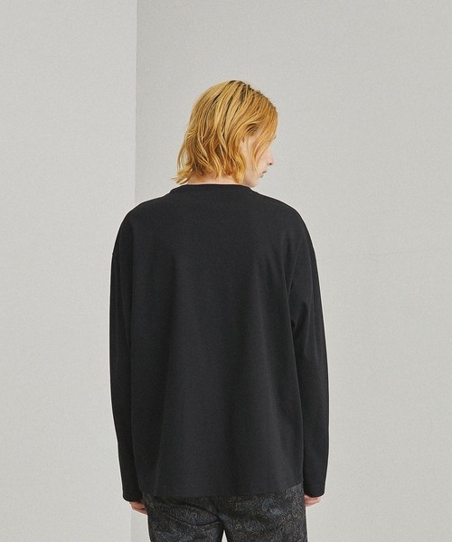 UNITED TOKYO（ユナイテッドトウキョウ）の「テクノラマスムースロングスリーブTシャツ（Tシャツ/カットソー・メンズ・ホワイト/カーキ/ブラック/ブラック×ホワイト/ベージュ/マルチ・3/1/2）」の17枚目の写真