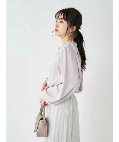 earth music&ecology(アースミュージックアンドエコロジー)の「とろみ2wayブラウス *(シャツ/ブラウス・レディース・その他14/ドット/アイボリー/イエロー/ピンク/サックスブルー・FREE)」の13枚目の写真