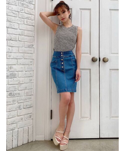 RESEXXY(リゼクシー)の「クルーネックニットタンク(タンクトップ・レディース・ブラック/ベージュ・FREE)」の17枚目の写真