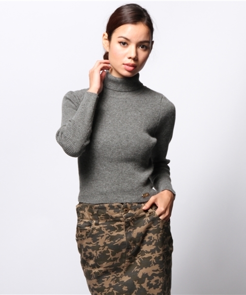 goocy（グーシー）の「H/NリブKnitPO（ニット/セーター・レディース・レッド/グレー/オフホワイト/ブラック・FREE）」の4枚目の写真