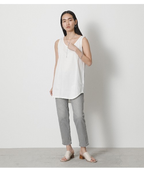 crie conforto（クリーコンフォルト）の「シャツテールタンク（タンクトップ・レディース・オフホワイト・MEDIUM/SMALL/LARGE）」の6枚目の写真
