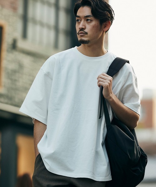 JOURNAL STANDARD（ジャーナルスタンダード）の「デラヴェジャージー ワイド Tシャツ / 無地T（Tシャツ/カットソー・メンズ・ホワイト/グレー/ベージュ/ブラック・MEDIUM/LARGE）」の2枚目の写真