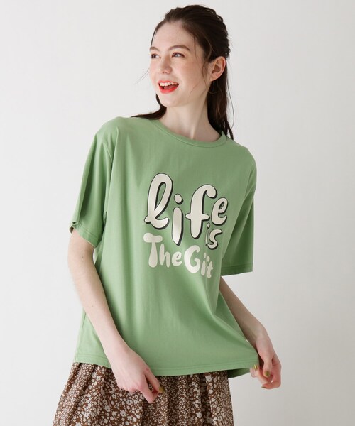 Cutie Blonde（キューティーブロンド）の「◆【S-L】アニ英文字Tシャツ（Tシャツ/カットソー・レディース・ブラック/ベージュ/ライトグリーン・01/02/03）」の3枚目の写真