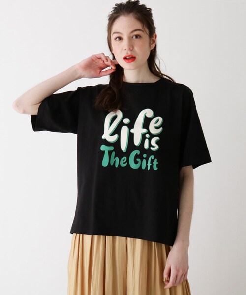 Cutie Blonde（キューティーブロンド）の「◆【S-L】アニ英文字Tシャツ（Tシャツ/カットソー・レディース・ブラック/ベージュ/ライトグリーン・01/02/03）」の2枚目の写真