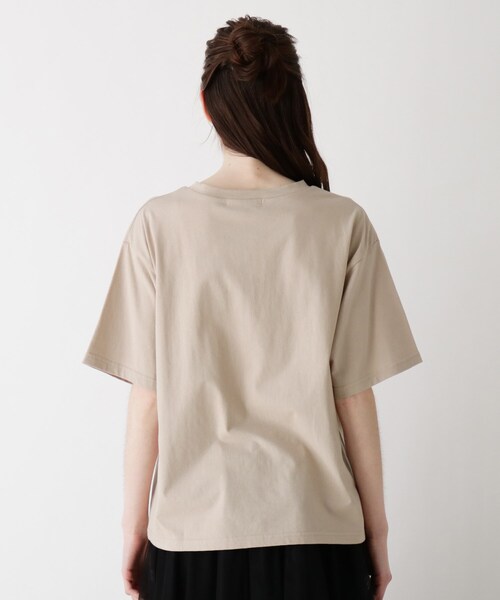 Cutie Blonde（キューティーブロンド）の「◆【S-L】アニ英文字Tシャツ（Tシャツ/カットソー・レディース・ブラック/ベージュ/ライトグリーン・01/02/03）」の4枚目の写真