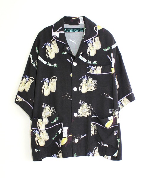 RNA（アールエヌエー）の「B2636 ラベンダープリントスリーピングシャツ（シャツ/ブラウス・レディース・ベージュ/ブラック/ピンク・MEDIUM）」の2枚目の写真