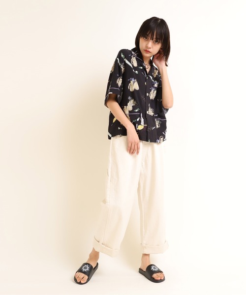 RNA（アールエヌエー）の「B2636 ラベンダープリントスリーピングシャツ（シャツ/ブラウス・レディース・ベージュ/ブラック/ピンク・MEDIUM）」の11枚目の写真