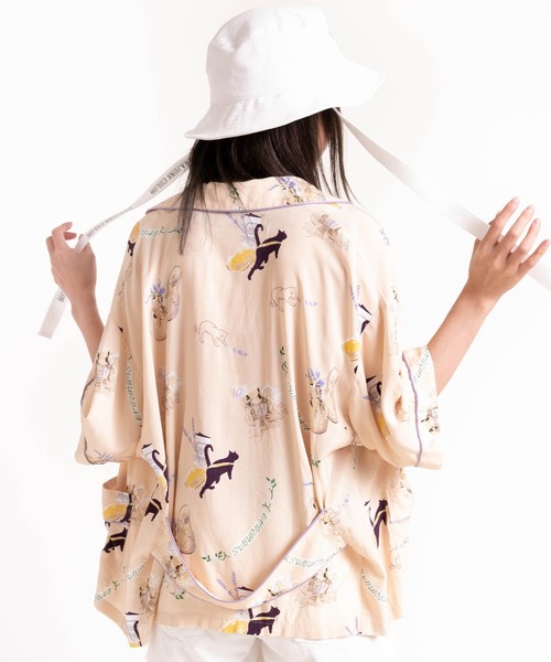 RNA（アールエヌエー）の「B2636 ラベンダープリントスリーピングシャツ（シャツ/ブラウス・レディース・ベージュ/ブラック/ピンク・MEDIUM）」の20枚目の写真