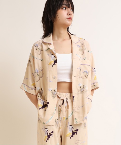 RNA（アールエヌエー）の「B2636 ラベンダープリントスリーピングシャツ（シャツ/ブラウス・レディース・ベージュ/ブラック/ピンク・MEDIUM）」の19枚目の写真