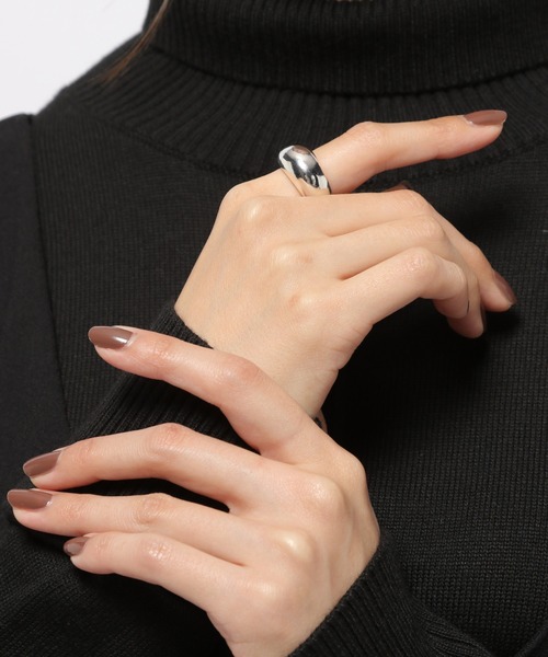 BABYLONE（バビロン）の「ucalypt / ボリュームリング（リング・レディース・シルバーグレー/ブラウン系その他・FREE）」の13枚目の写真