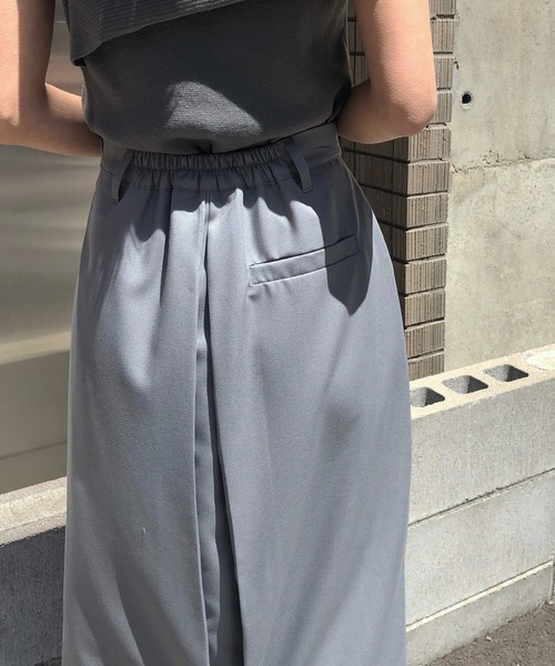 &g'aime（アンジェム）の「【&g'aime】ラップライクロングスカート（スカート・レディース・ライトブルー/グレイッシュベージュ/チャコール・FREE）」の18枚目の写真