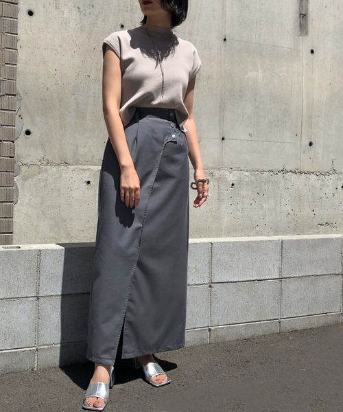&g'aime（アンジェム）の「【&g'aime】ラップライクロングスカート（スカート・レディース・ライトブルー/グレイッシュベージュ/チャコール・FREE）」の4枚目の写真