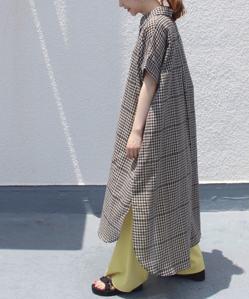 INCEDE（インシード）の「[洗える][リネン混] ストライプ/チェック柄 シアーシャツワンピース【大きいサイズ対応】（シャツワンピース・レディース・ベージュ/ネイビー・LL/3L/4L/M/L）」の4枚目の写真