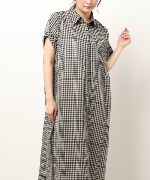 INCEDE（インシード）の「[洗える][リネン混] ストライプ/チェック柄 シアーシャツワンピース【大きいサイズ対応】（シャツワンピース・レディース・ベージュ/ネイビー・LL/3L/4L/M/L）」の17枚目の写真