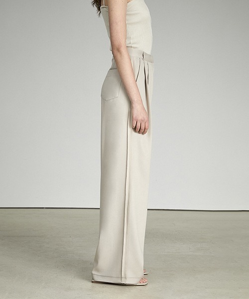 UNSPOKEN（アンスポクン）の「【UNSPOKEN】Side ruffle wide pants UX21K038（スラックス・レディース・アイボリー・L/M/S）」の8枚目の写真