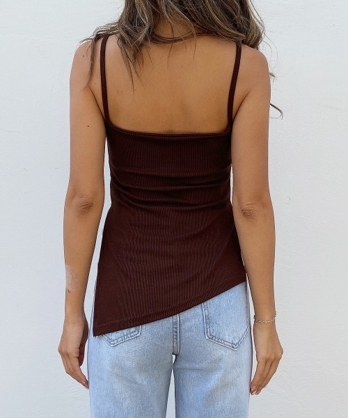 esutoreja(エストレジャ)の「アシンメトリースリットキャミソール(キャミソール・レディース・ホワイト/ブラック/ブラウン/グリーン・FREE)」の13枚目の写真