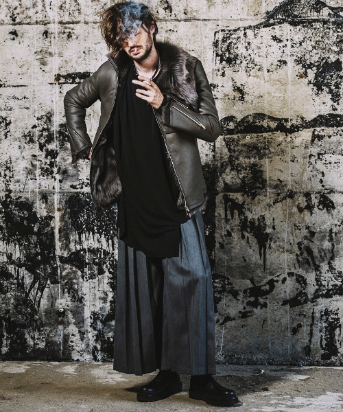 NO ID.（ノーアイディ）の「mp9136-プリーツワイドＰＴ パンツ（その他パンツ・メンズ・グレー/ブルーグリーン/ブラック・3/2/1）」の8枚目の写真