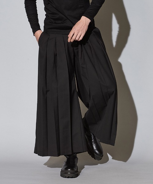 NO ID.（ノーアイディ）の「mp9136-プリーツワイドＰＴ パンツ（その他パンツ・メンズ・グレー/ブルーグリーン/ブラック・3/2/1）」の20枚目の写真