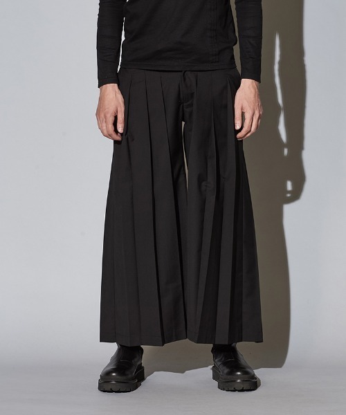 NO ID.（ノーアイディ）の「mp9136-プリーツワイドＰＴ パンツ（その他パンツ・メンズ・グレー/ブルーグリーン/ブラック・3/2/1）」の21枚目の写真