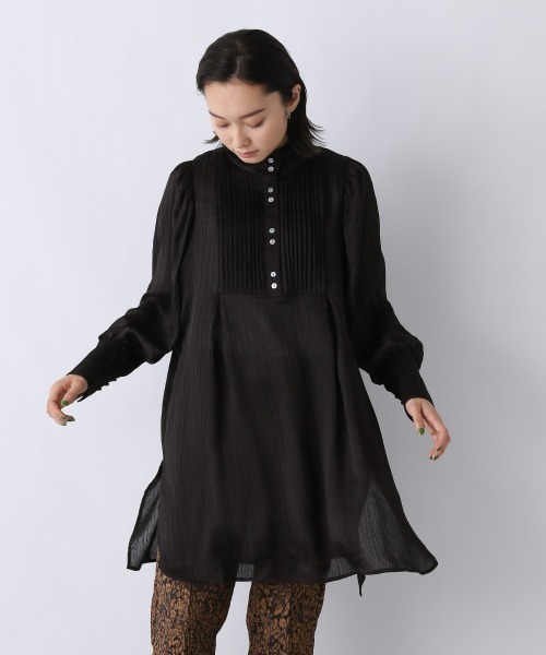 JEANASIS（ジーナシス）の「リンクルシアーハイネックチュニック/958377（シャツ/ブラウス・レディース・ブラック/その他/ベージュ/ダークグレー・FREE）」の2枚目の写真