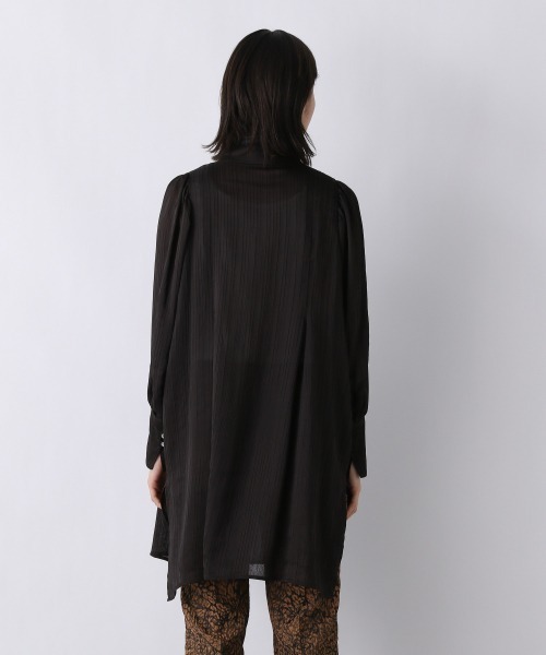 JEANASIS（ジーナシス）の「リンクルシアーハイネックチュニック/958377（シャツ/ブラウス・レディース・ブラック/その他/ベージュ/ダークグレー・FREE）」の11枚目の写真