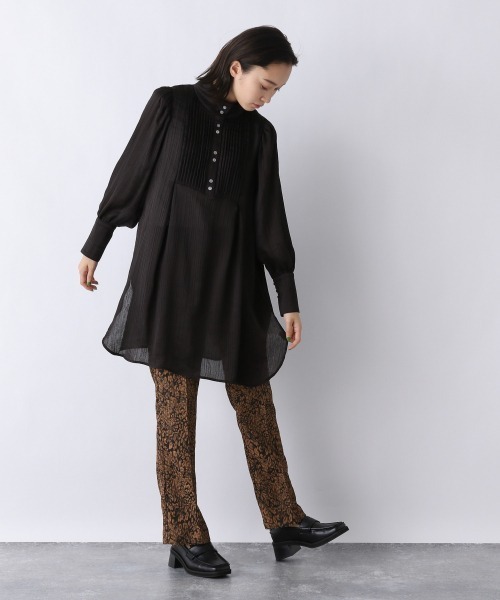 JEANASIS（ジーナシス）の「リンクルシアーハイネックチュニック/958377（シャツ/ブラウス・レディース・ブラック/その他/ベージュ/ダークグレー・FREE）」の5枚目の写真