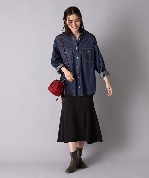 un dix cors（アンディコール）の「ロングシーズン着まわせる　ライトデニムビッグシャツ（シャツ/ブラウス・レディース・ネイビー/ブルー・FREE）」の18枚目の写真