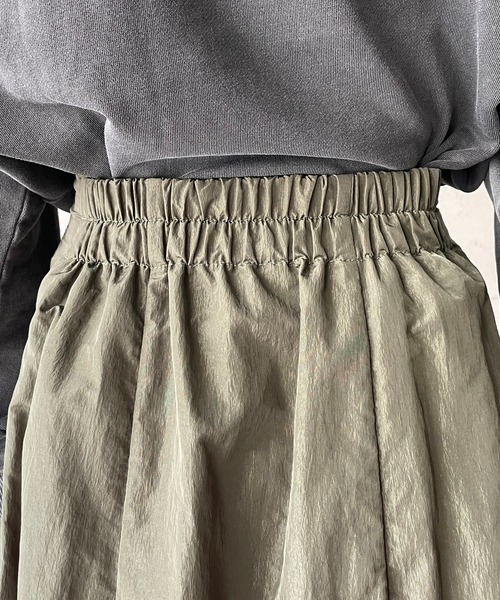 CAPRICIEUX LE'MAGE（カプリシューレマージュ）の「ナイロンカーゴZIPポケスカート（スカート・レディース・ブラック/カーキ/レッド・FREE）」の16枚目の写真