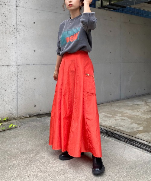 CAPRICIEUX LE'MAGE（カプリシューレマージュ）の「ナイロンカーゴZIPポケスカート（スカート・レディース・ブラック/カーキ/レッド・FREE）」の19枚目の写真