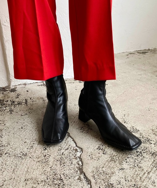 CAPRICIEUX LE'MAGE（カプリシューレマージュ）の「アウトステッチショートブーツ（ブーツ・レディース・ブラック/ベージュ/ライトベージュ・36/37/38）」の22枚目の写真