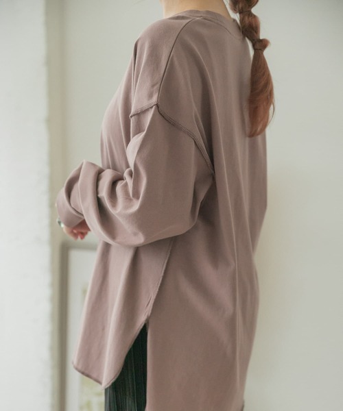ITEMS URBANRESEARCH（アイテムズ アーバンリサーチ）の「ラウンドロングTシャツ（Tシャツ/カットソー・レディース・スミクロ/オフホワイト/グレー系その他/モカ・FREE）」の19枚目の写真