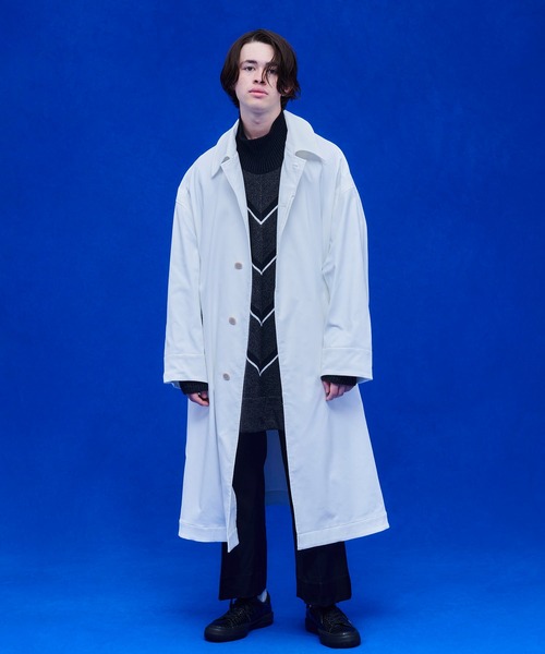 UNITED TOKYO（ユナイテッドトウキョウ）の「フレームコート（ダウンジャケット/コート・メンズ・ブラック/ホワイト・FREE）」の2枚目の写真