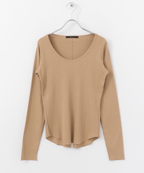 KBF+（ケービーエフプラス）の「KBF+　バックスリットリブインナー∴（Tシャツ/カットソー・レディース・ブラック/オフホワイト/キャメル・ONE）」の6枚目の写真