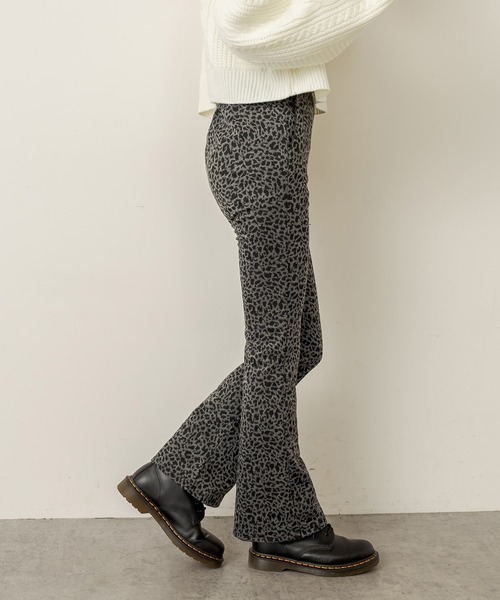 RASVOA(ラスボア)の「レオパードフレアパンツ(その他パンツ・レディース・グレー/ブラウン/ブラック/モカ・FREE)」の20枚目の写真