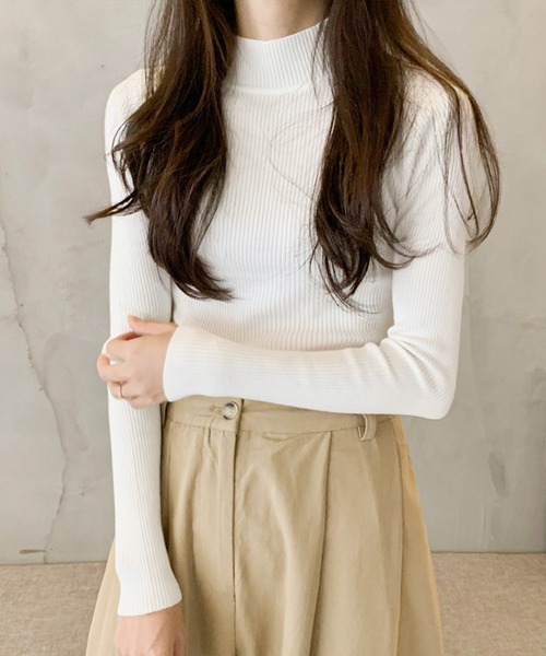 Felt-Maglietta（フェルトマリエッタ）の「ミニハイネックニット（ニット/セーター・レディース・ホワイト/ブラック・FREE）」の5枚目の写真