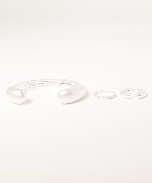 LILY BROWN（リリーブラウン）の「メタルバングルリングセット（バングル/リストバンド・レディース・シルバー/ゴールド・13cm/11）」の7枚目の写真