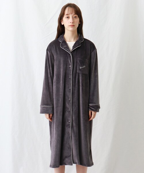 INDIVI（インディヴィ）の「◆【LIFE】ベロアパジャマワンピース（ルームワンピース・レディース・ライトグレー/ネイビー・38）」の16枚目の写真