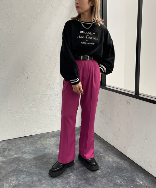 apres jour mignon(アプレジュールミニョン)の「ライン入りショートスウェット【ZOZOTOWN限定アイテム】(スウェット・レディース・グリーン/ブラック/オフホワイト/ナチュラル・X-LARGE/フリー)」の14枚目の写真