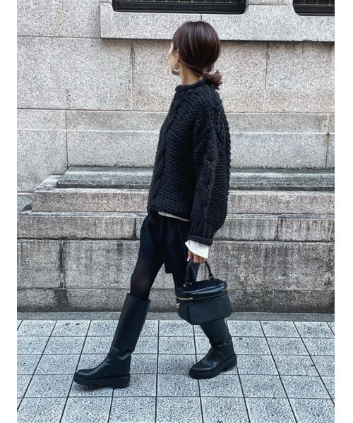 ulu（ウル）の「Original handmade knit（ニット/セーター・レディース・ホワイト/ブラック・FREE）」の13枚目の写真