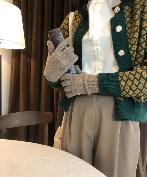 me+em select（ミームセレクト）の「シンプルニット手袋（手袋・レディース・チャコールグレー/ブラック/ベージュ/オートミール/ブラウン系その他・FREE）」の4枚目の写真