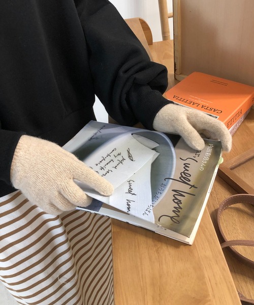 me+em select（ミームセレクト）の「シンプルニット手袋（手袋・レディース・チャコールグレー/ブラック/ベージュ/オートミール/ブラウン系その他・FREE）」の15枚目の写真