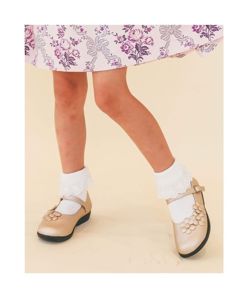 BeBe（ベベ）の「BeBe/フォーマルフラワーモチーフストラップシューズ(17~20cm)（ドレスシューズ・キッズ・ネイビー/ベージュ・19/20/17/18）」の3枚目の写真